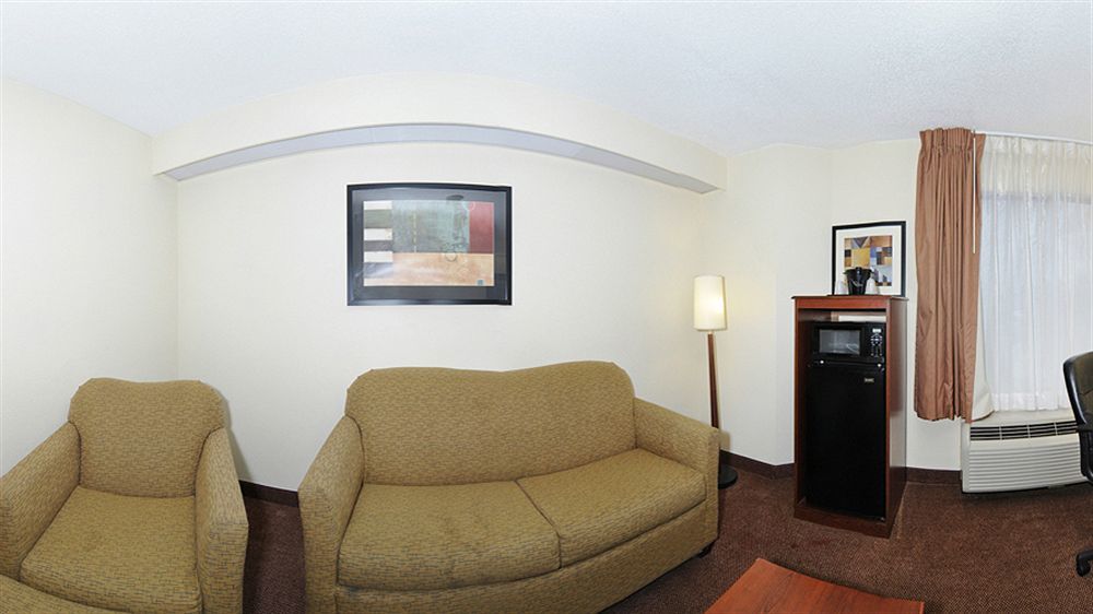 Sleep Inn Louisville Airport & Expo Exterior photo
